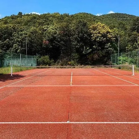 Semesterbostad Framboisier Au Chateau Des Pauses Saint-André-de-Majencoules