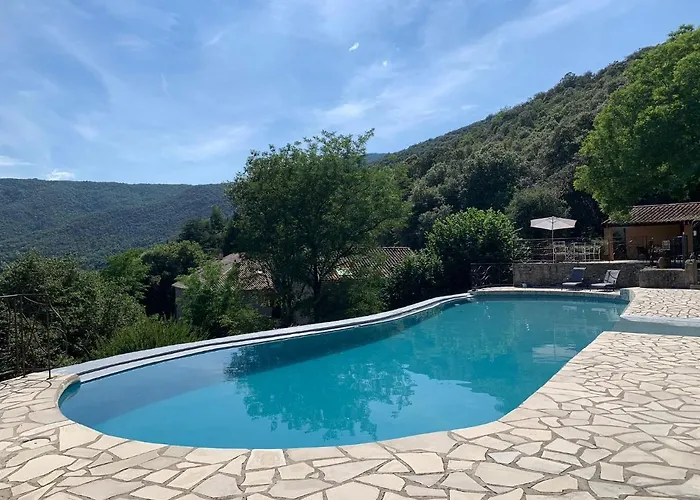 Framboisier Au Chateau Des Pauses *